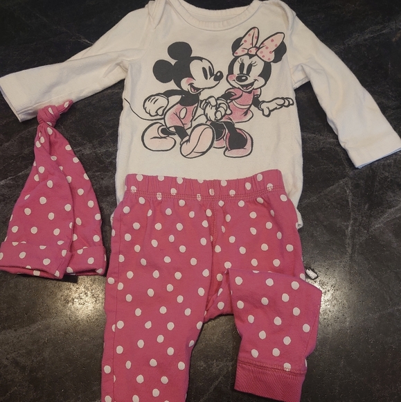 Baby girl Brand Name clothing lots - Picture 3 of 16